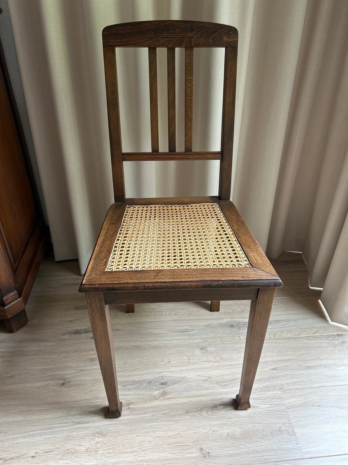 Vintage houten stoel met webbing zitting, Ophalen of Verzenden
