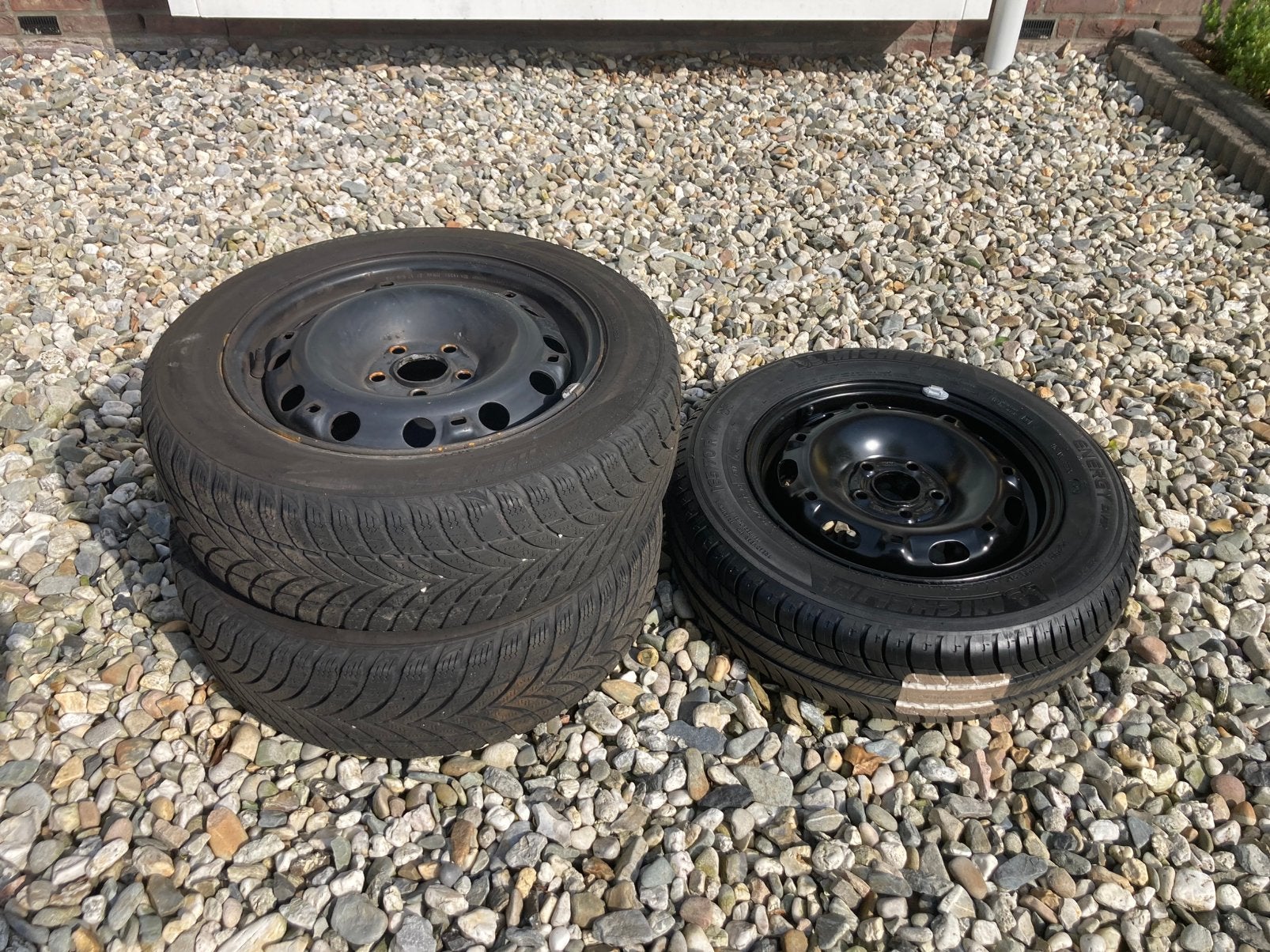 2x winterbanden 185 60 16 ca 4/5 mm Fabia Ibiza Polo, Ophalen, Seat