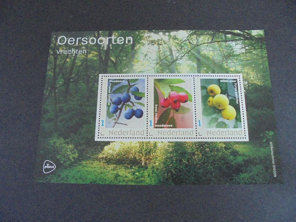 Postzegels 2021- oersoorten vruchten, Verzenden, Na 1940, Postfris