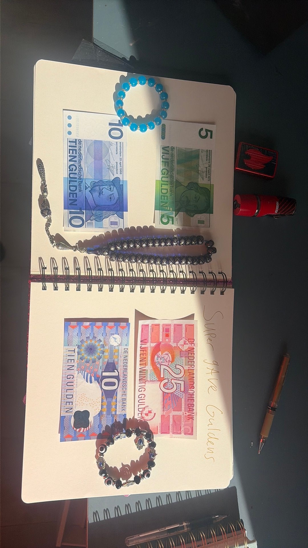 Houwe ouwe guldens, Postzegels en Munten, Ophalen of Verzenden, Verzamelalbum