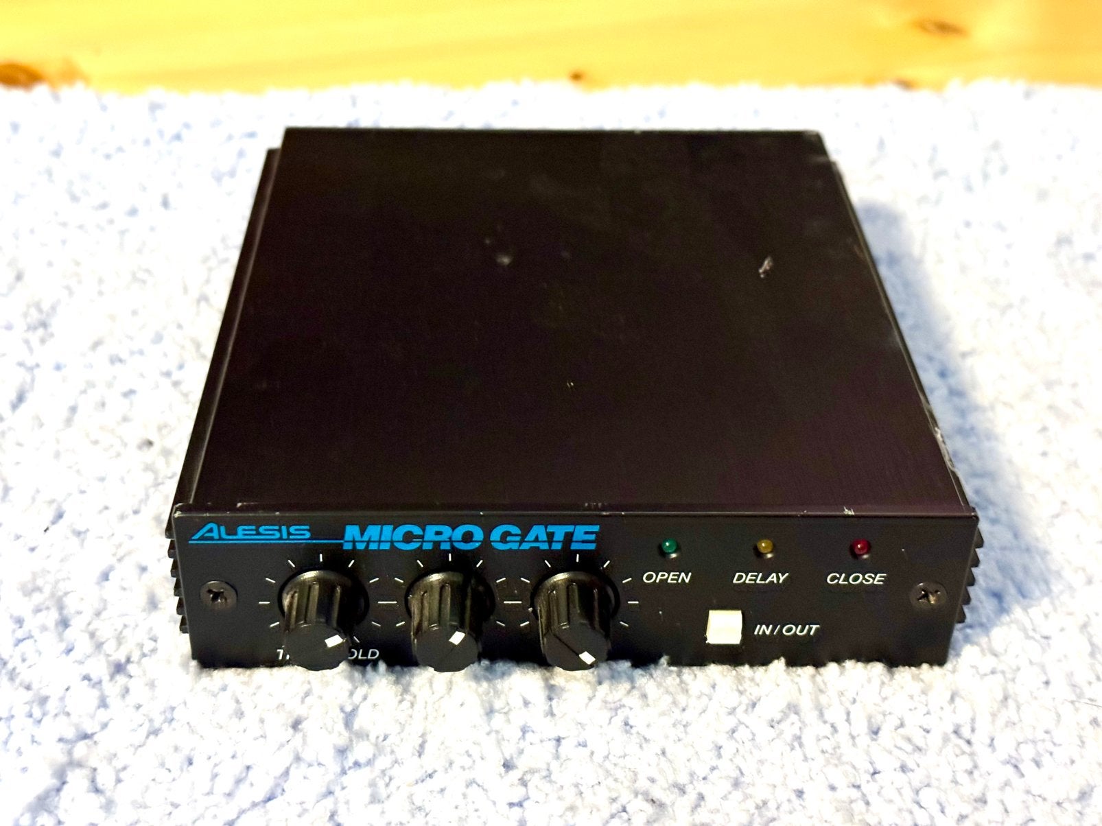 Alesis Microgate micro gate, Muziek en Instrumenten, Effecten, Zo goed als nieuw, Volume, Ophalen of Verzenden
