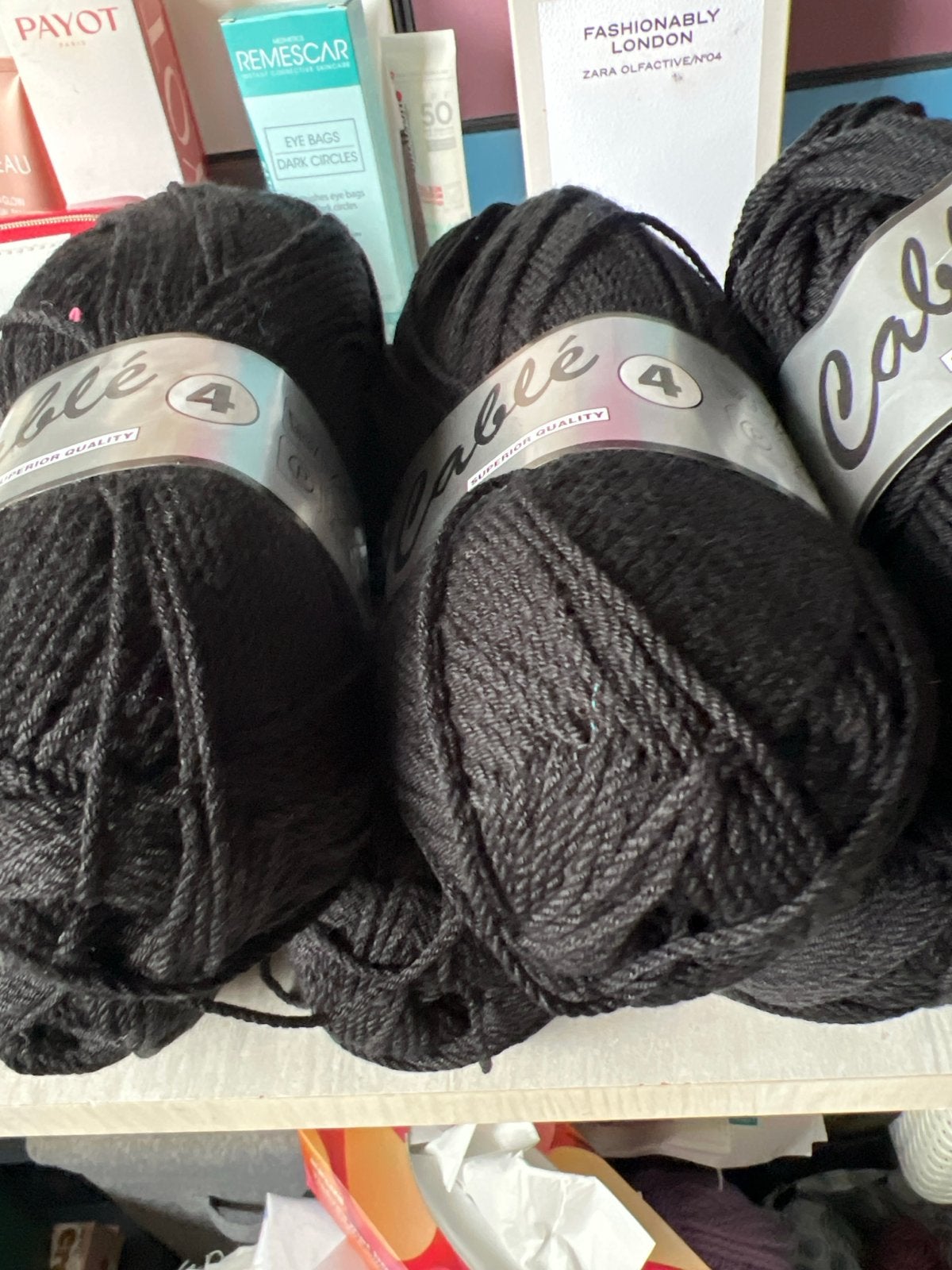 Zwart acrylgaren - Lammy Yarns Cable 4, Hobby en Vrije tijd, Ophalen of Verzenden, Nieuw, Breien of Haken, Wol of Garen