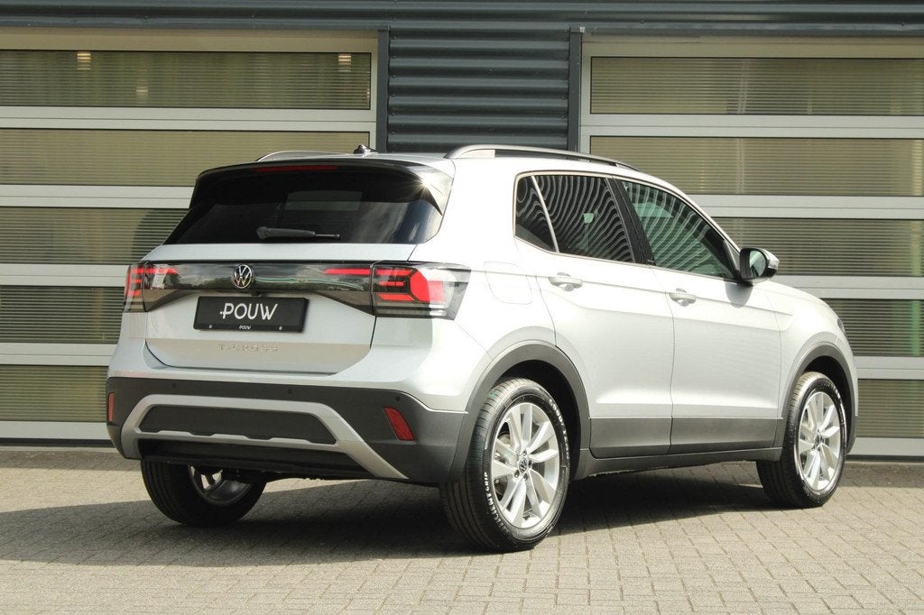 Volkswagen T-Cross 1.0 TSI 115pk DSG Life Edition | Climate, Auto's, Volkswagen, 12 maanden, 116 pk, Bedrijf, Nieuw