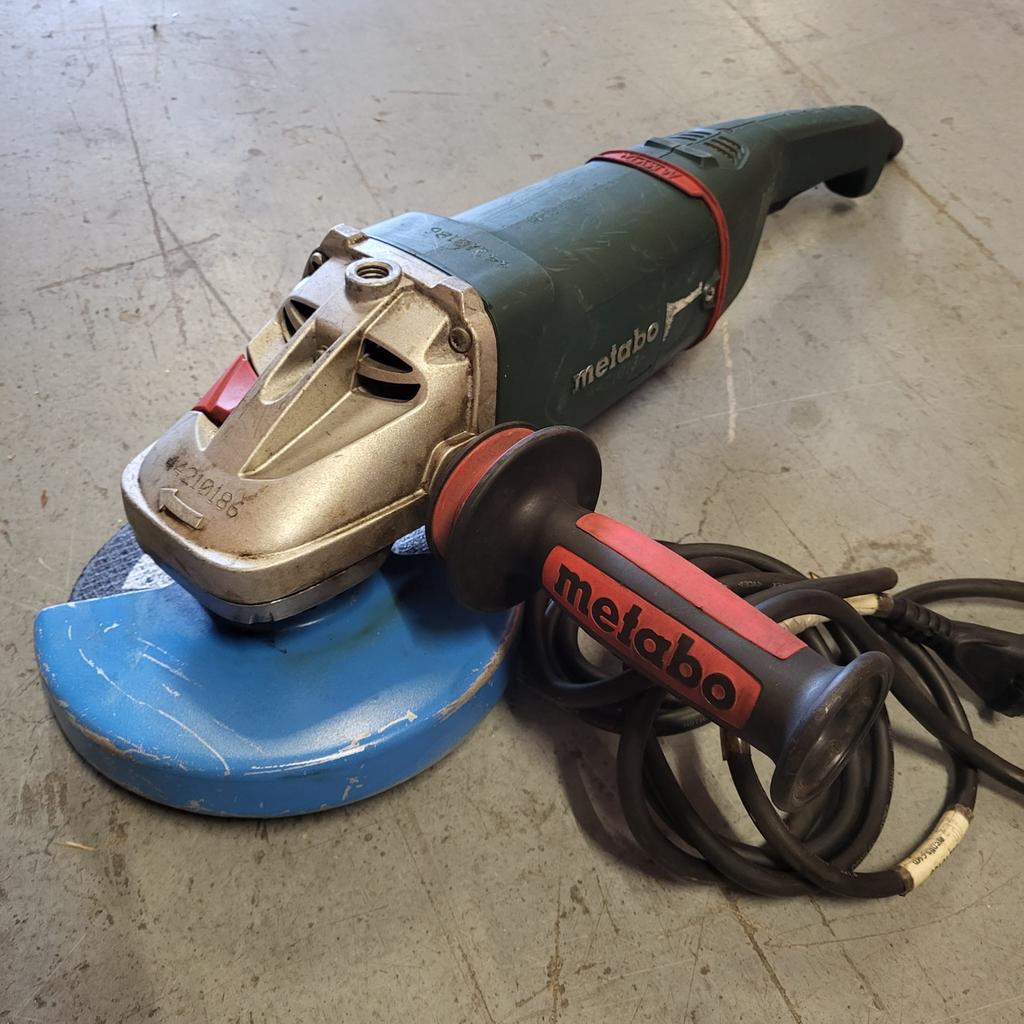 Metabo haakse slijper - Krachtige en betrouwbare slijpmachin, Ophalen of Verzenden, Gebruikt, 1000 watt of meer, Haakse handslijpmachine