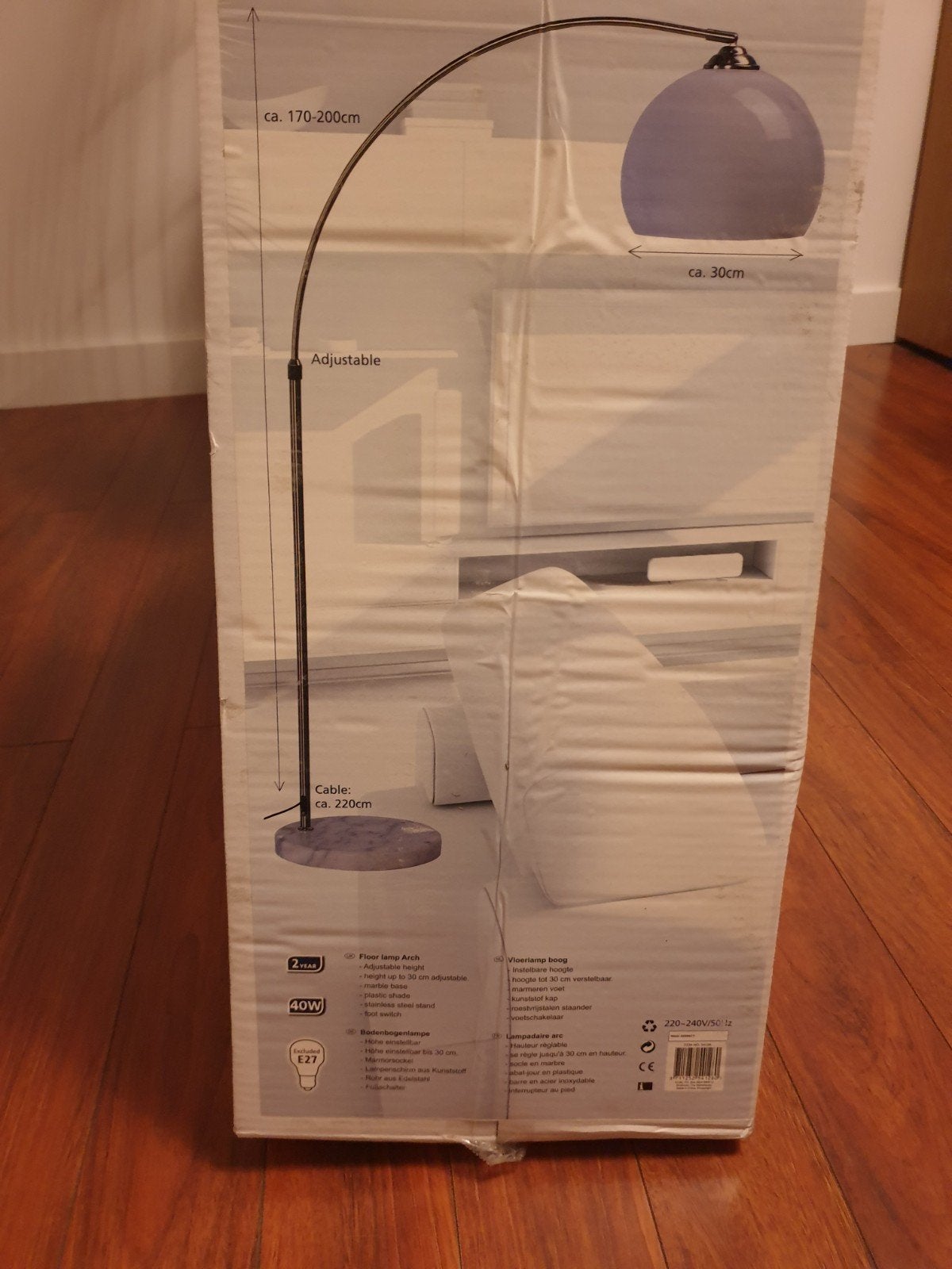 Nieuwe Booglamp met Marmeren Voet en Witte Bol, Modern, Elegant, Nieuw, Glas, 150 tot 200 cm