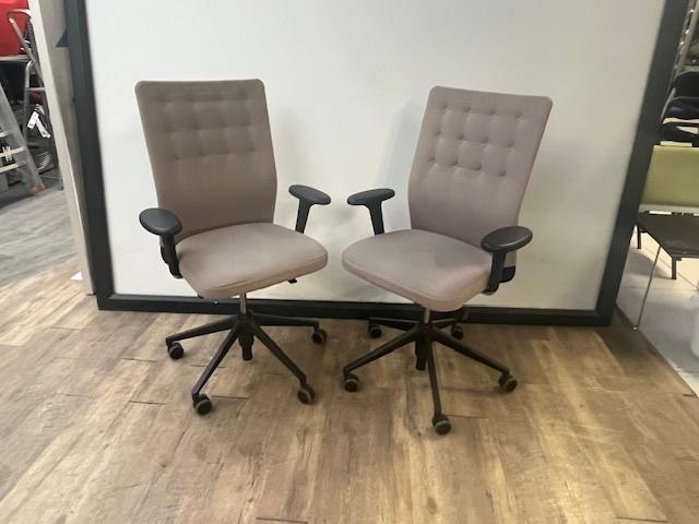 Vitra ID Trim bureaustoel (taupe), Huis en Inrichting, Bureaustoelen, Ophalen, Gebruikt