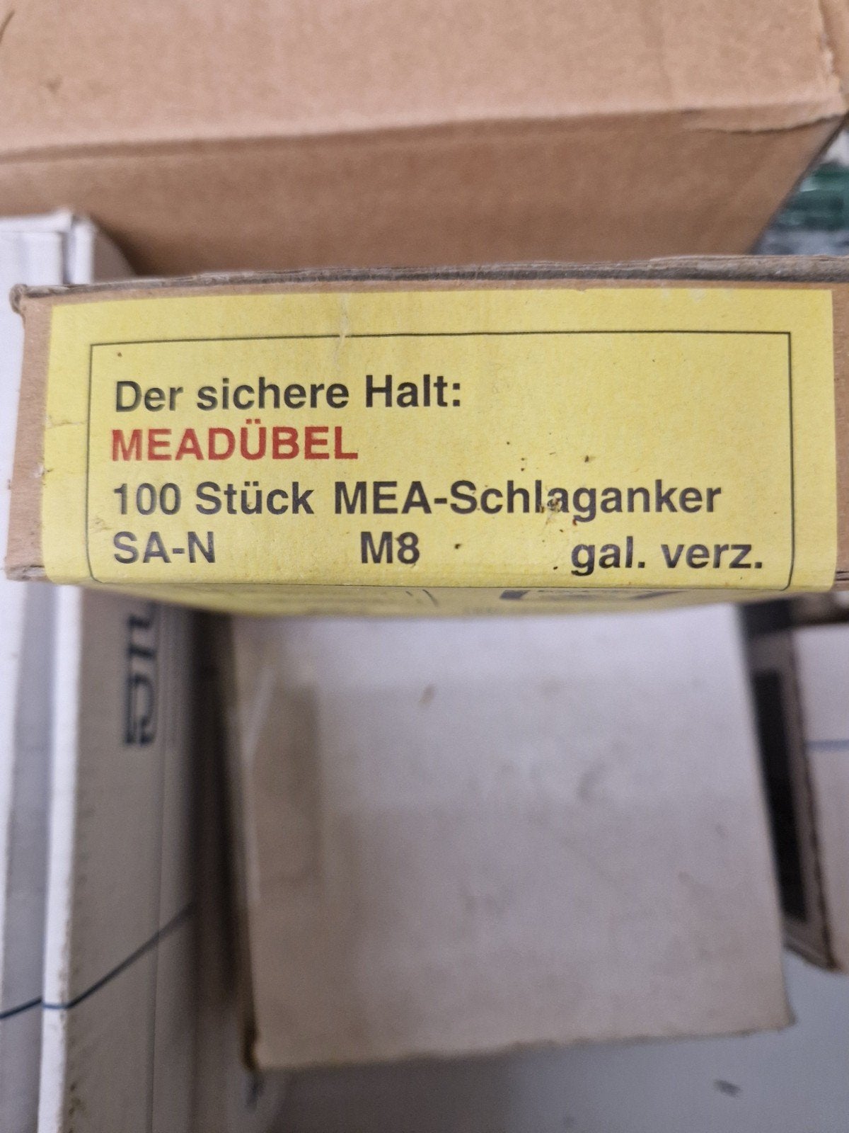 Stalen slaganker M8x25 100 stuks per doos, Ophalen of Verzenden, Nieuw, Minder dan 50 mm, Pluggen