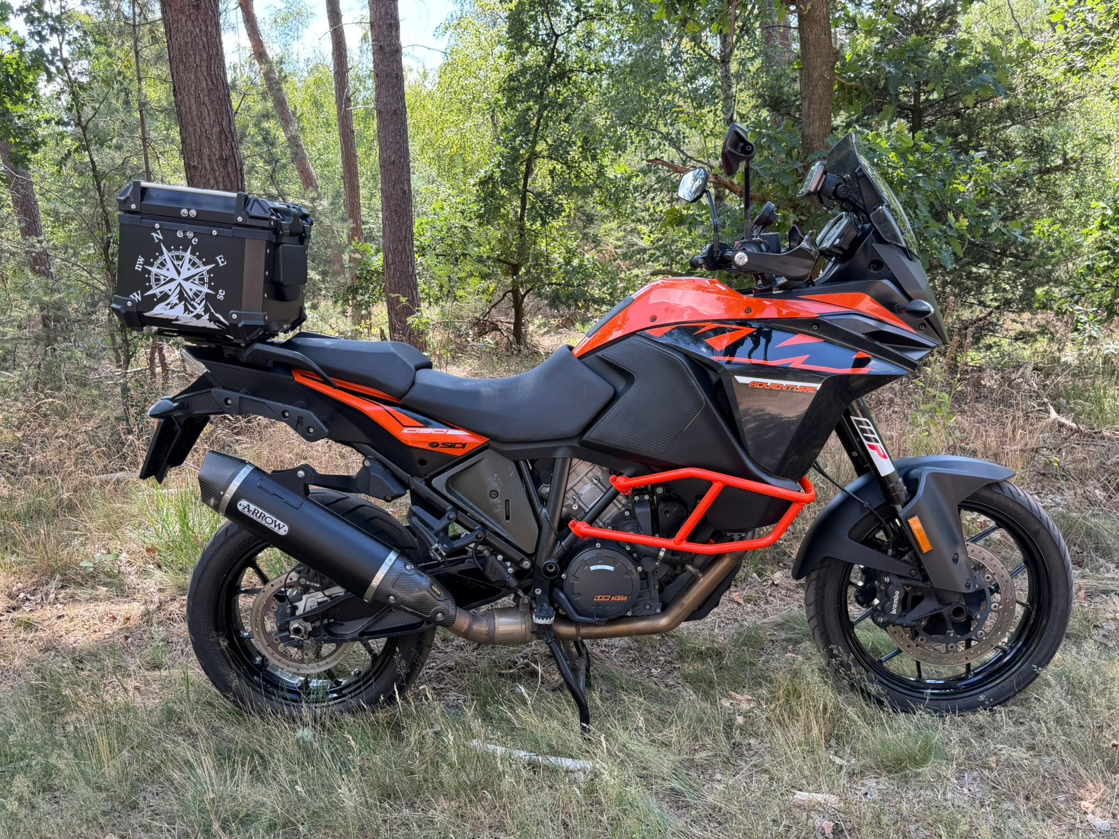 KTM 1090 Adventure L. ABS TC, Motoren, 1090 cc, 2 cilinders, Traction Control, Bedrijf