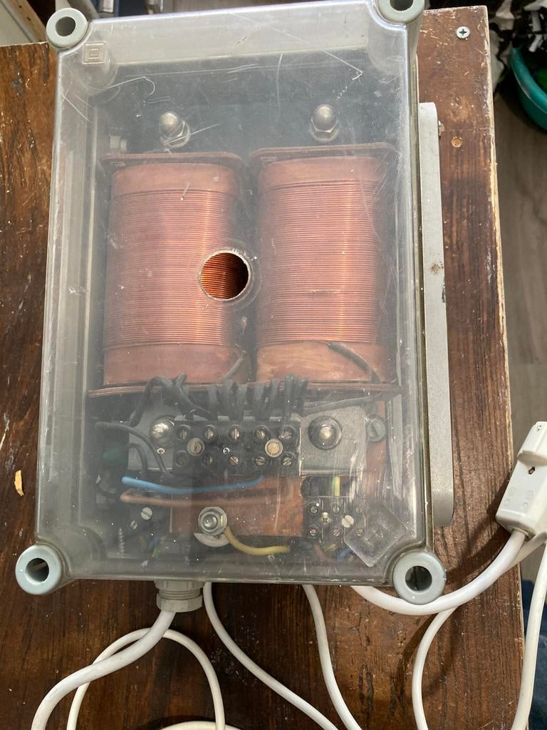 Scheidingstrafo met Schaffner lichtnetfilter 1000 VA, Ophalen of Verzenden, Gebruikt, Overige typen