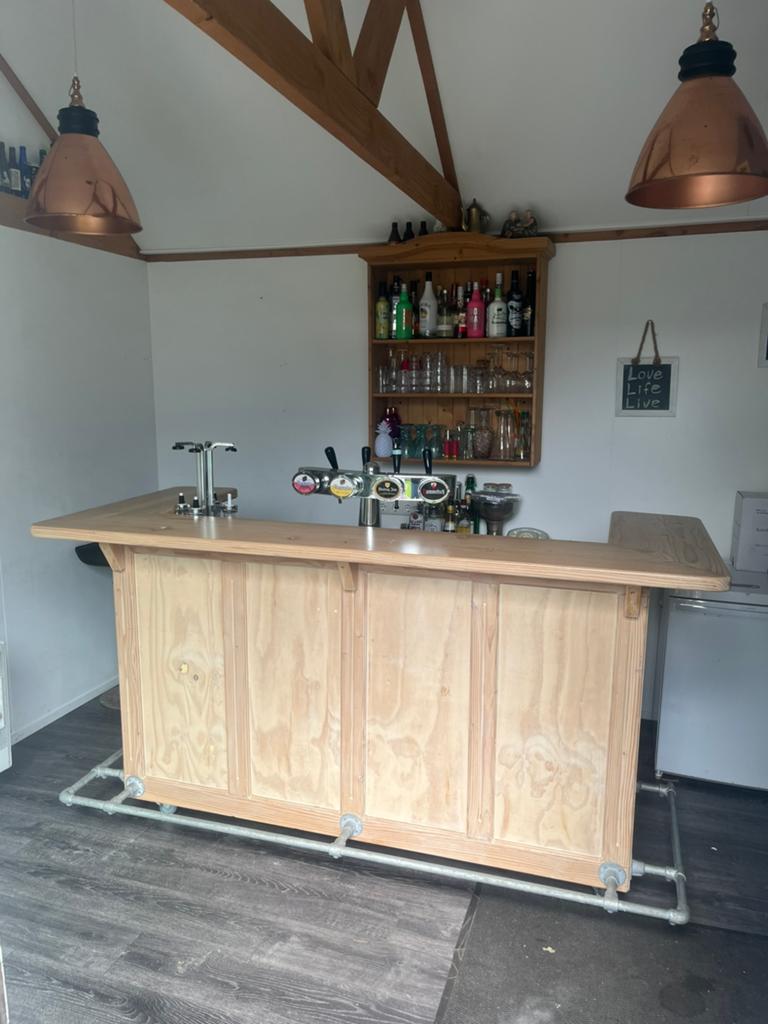 Verrijdbare bar + toebehoren, Ophalen, Gebruikt, Inclusief barstoelen