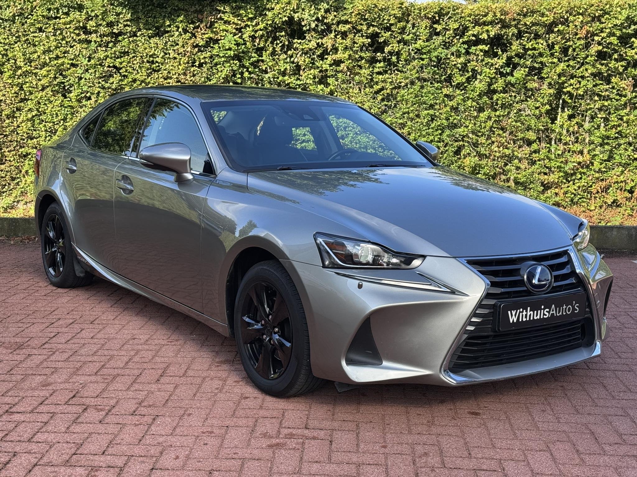 Lexus IS 300h Hybrid Business Line (NIEUWE BEURT LEXUS), Auto's, Lexus, Automaat, Gebruikt, Start-stop-systeem, 23 km/l