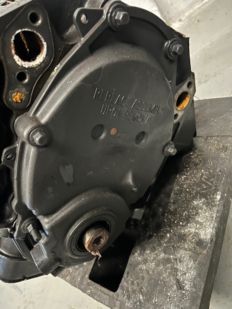 Mercruiser 4.3L-V6 vortec kunststof distributie deksel, Ophalen, Zo goed als nieuw, Motor en Techniek