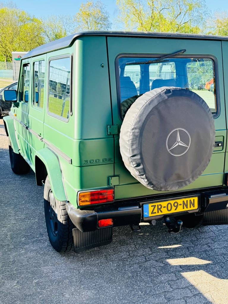 Mercedes-Benz G-Klasse 3.0 300 GE G klasse Lang / youngtimer, Auto's, Mercedes-Benz, Automaat, Euro 6, G-Klasse, 138 €/maand