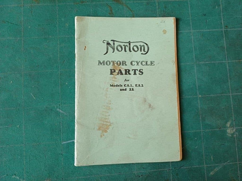 NORTON parts list CS1, ES2 en 22 modellen, Motoren, Verzenden, Overige merken