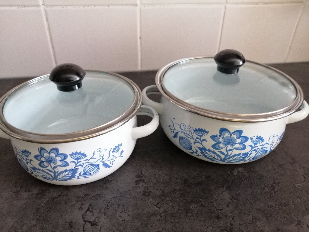 Kleine pannenset met deksel- koken voor de baby, Ophalen of Verzenden, Zo goed als nieuw, Overige materialen, Pannenset