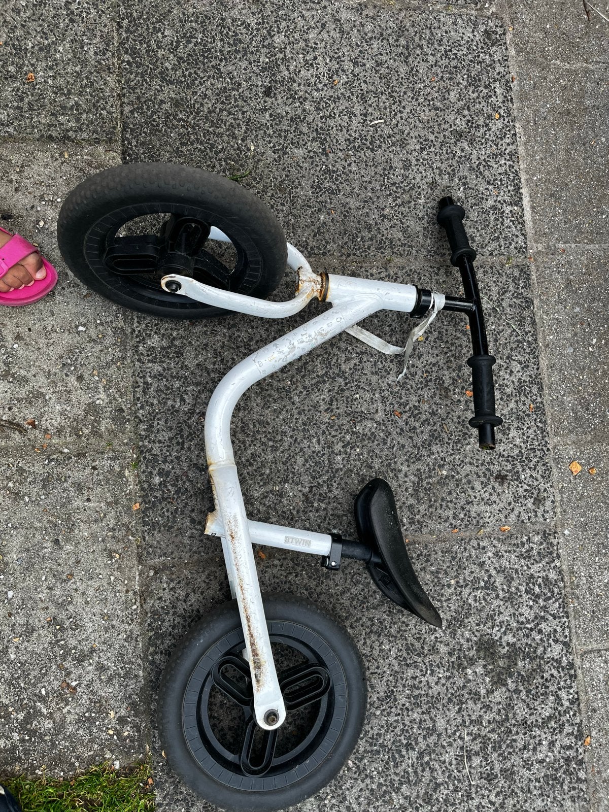 B'Twin loopfiets voor kinderen - Gebruikt, Ophalen of Verzenden, Gebruikt, Minder dan 16 inch