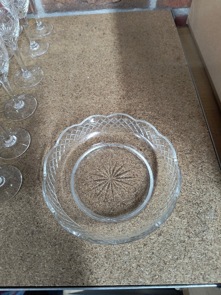 Kristal schaal / bloemkom geslepen vintage brocante, Ophalen of Verzenden