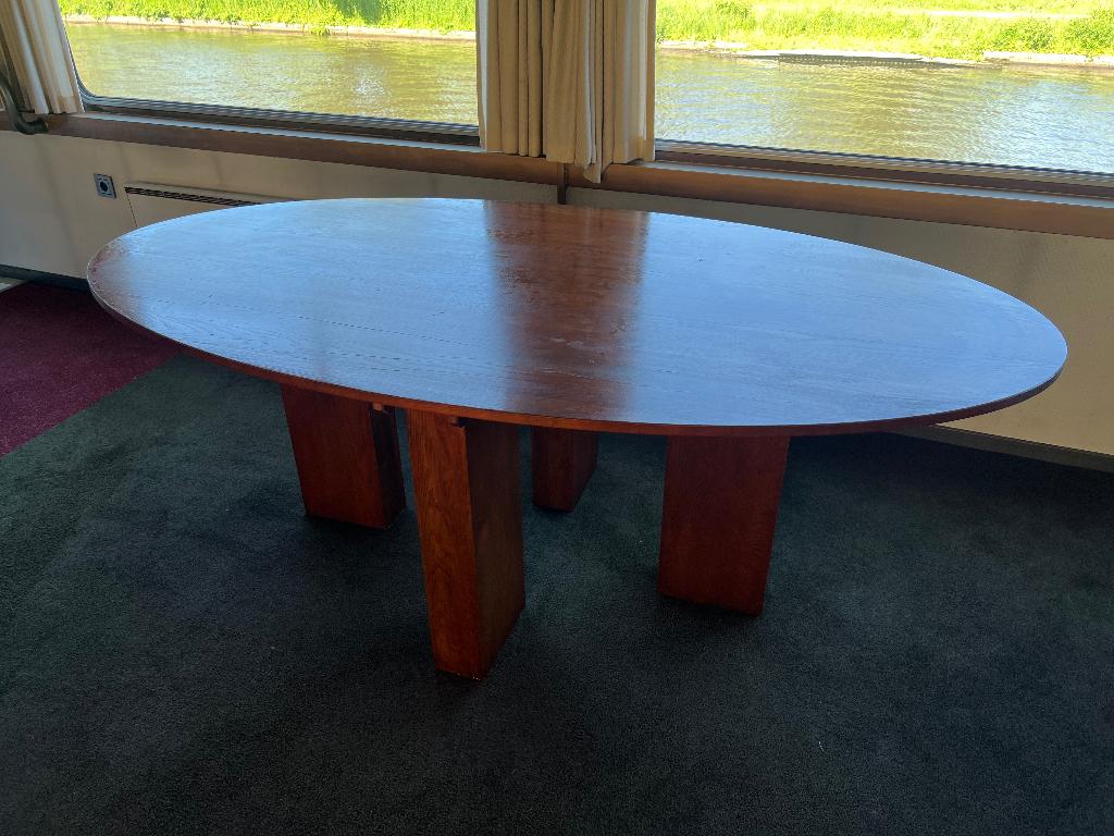 Eiken ovale tafel., Huis en Inrichting, Ophalen, Gebruikt, 100 tot 150 cm, Eikenhout