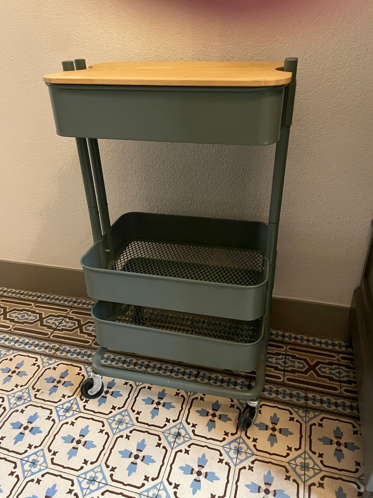 IKEA roltafel/serveerwagen met blad, Ophalen, Gebruikt