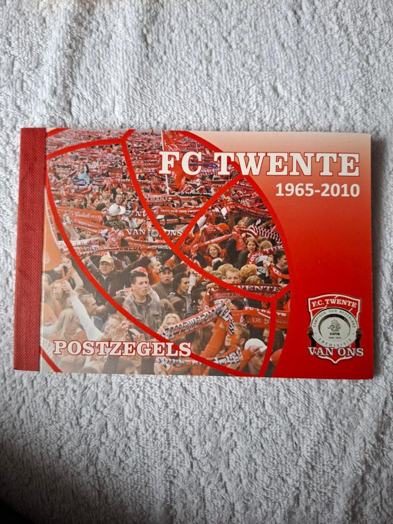 Postzegelboekje FC Twente, Ophalen of Verzenden