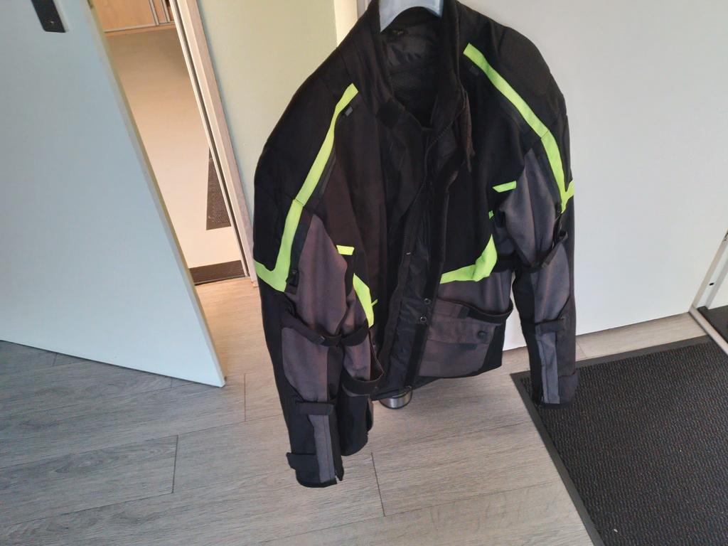 Motor jassen en helmen te koop, Motoren, Kleding | Motorkleding, Ophalen, Tweedehands, Dames, Jas | textiel