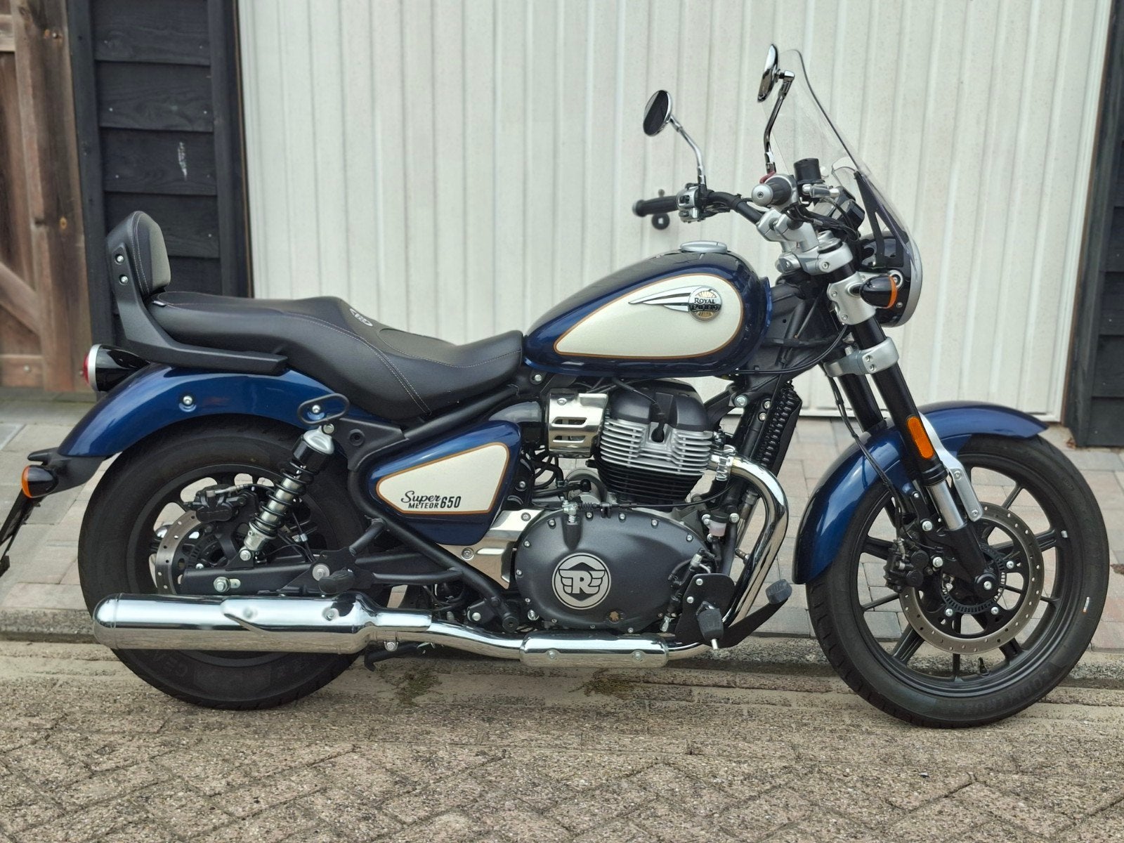 Royal Enfield Super Meteor 650 - Schitterende Cruiser, Motoren, Motoren | Royal Enfield, 2 cilinders, Occasion, Chopper, Particulier