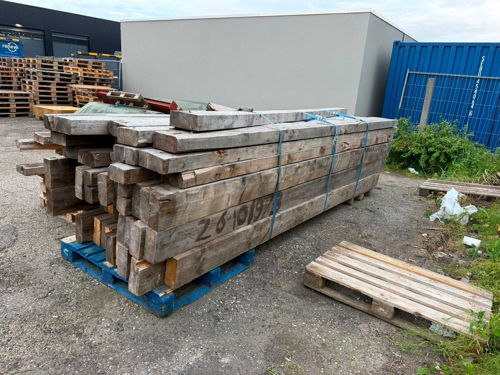Gebruikte houten balken binten 4400x220x90, Ophalen, Gebruikt, Balk, Overige houtsoorten
