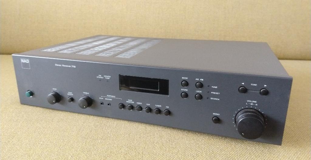 NAD 710 Radio versterker, Overige merken, Ophalen of Verzenden, Zo goed als nieuw, 60 tot 120 watt