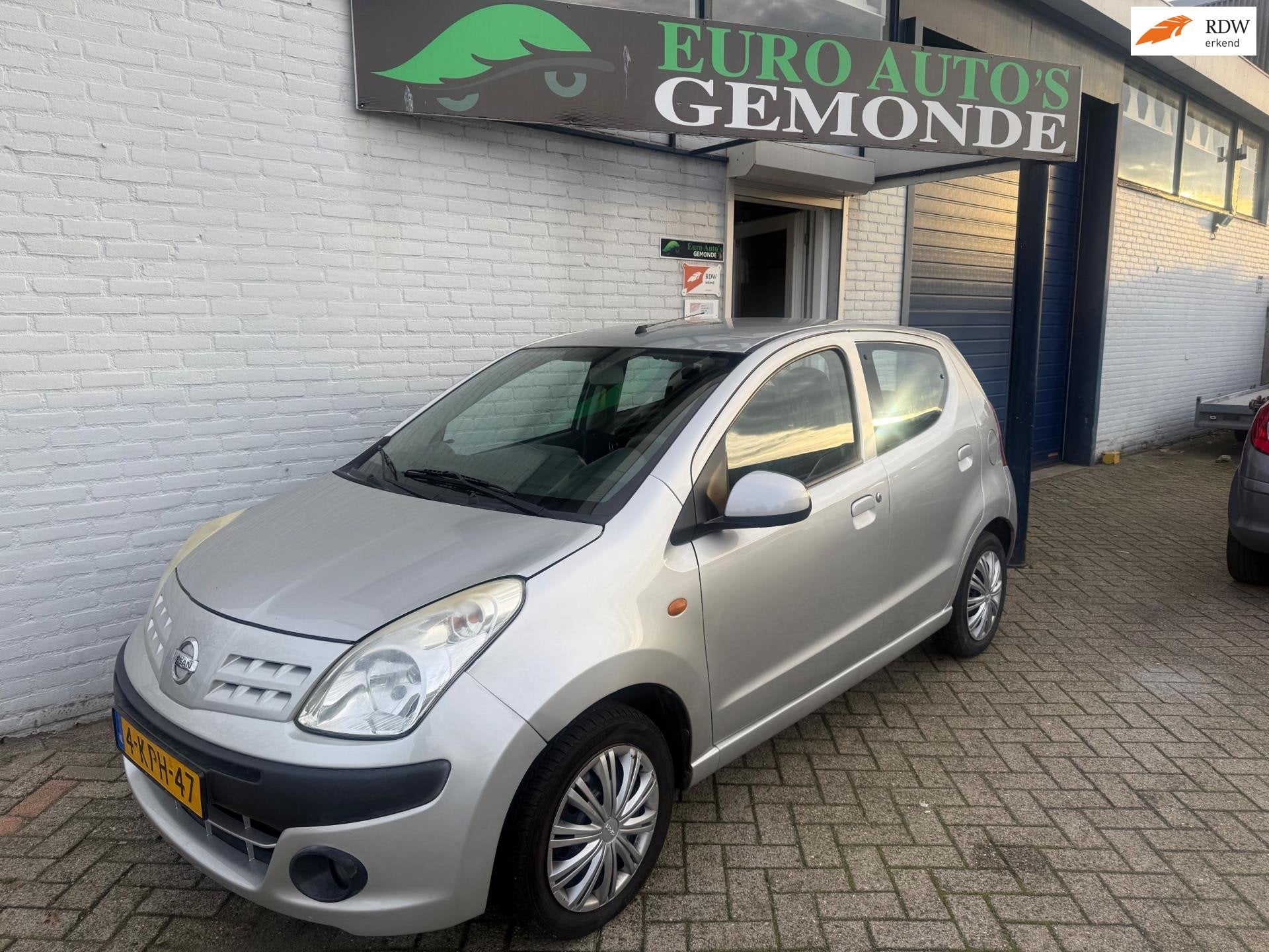 Nissan Pixo 1.0 Acenta ELECTRA PAKKET JAAR APK, Auto's, Euro 5, Gebruikt, 200 kg, 4 stoelen