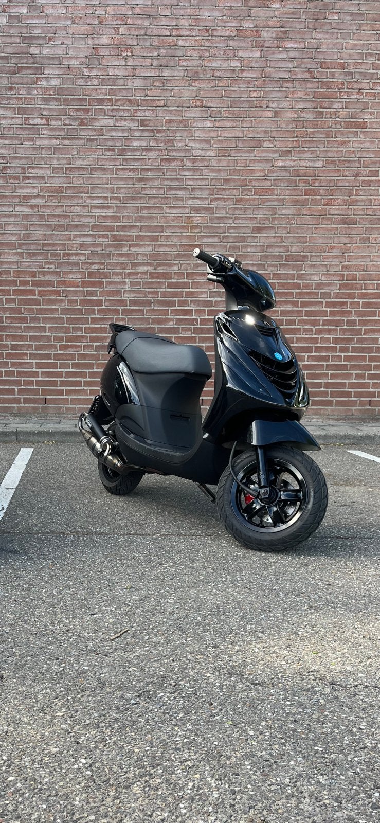 zeer nette zip 70cc 2 takt met geel kenteken, Ophalen, Zo goed als nieuw, Benzine, Zip
