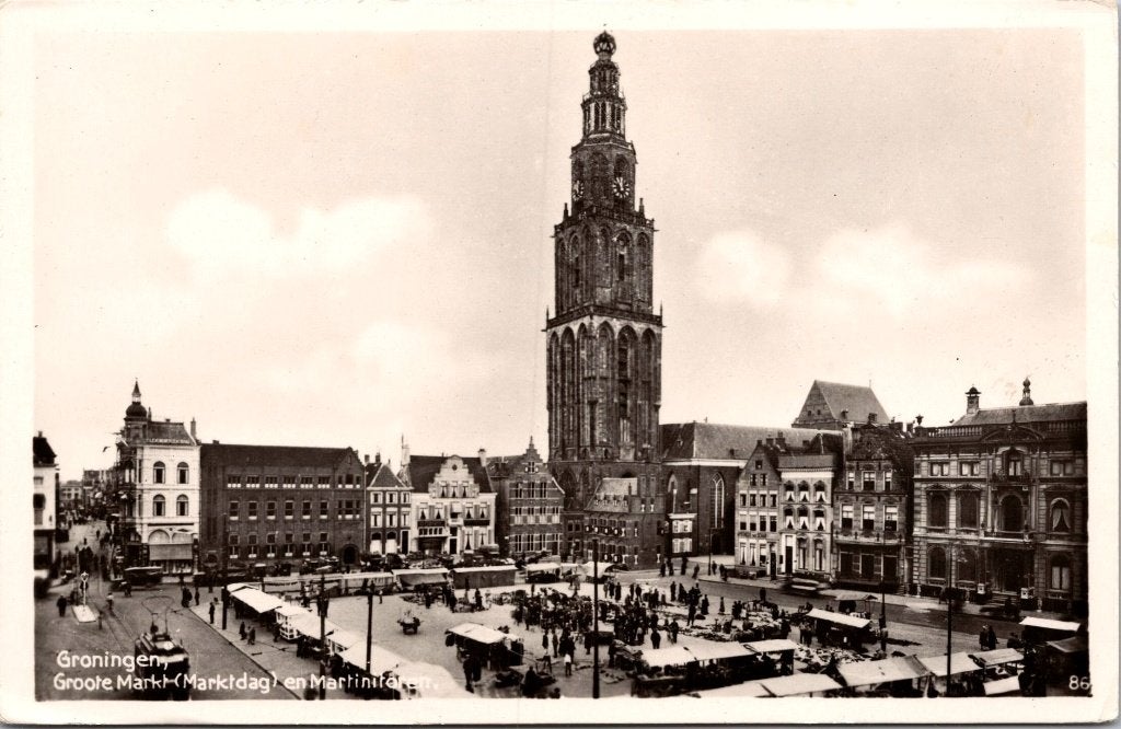 Groningen - 12 oude ansichtkaarten Martinikerk Stadhuis, Verzenden, 1960 tot 1980, Gelopen, Groningen