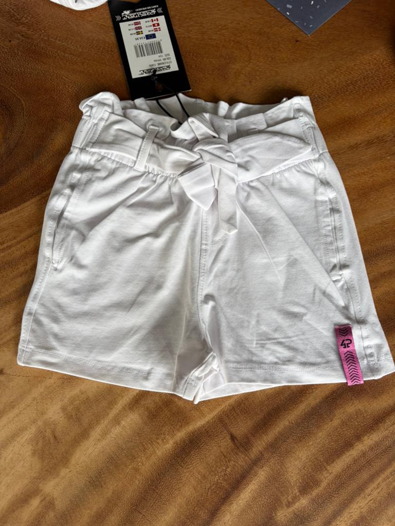 Nieuwe korte broek van 4president maat 104, Kinderen en Baby's, Kinderkleding | Maat 104, Ophalen of Verzenden, Nieuw, Meisje