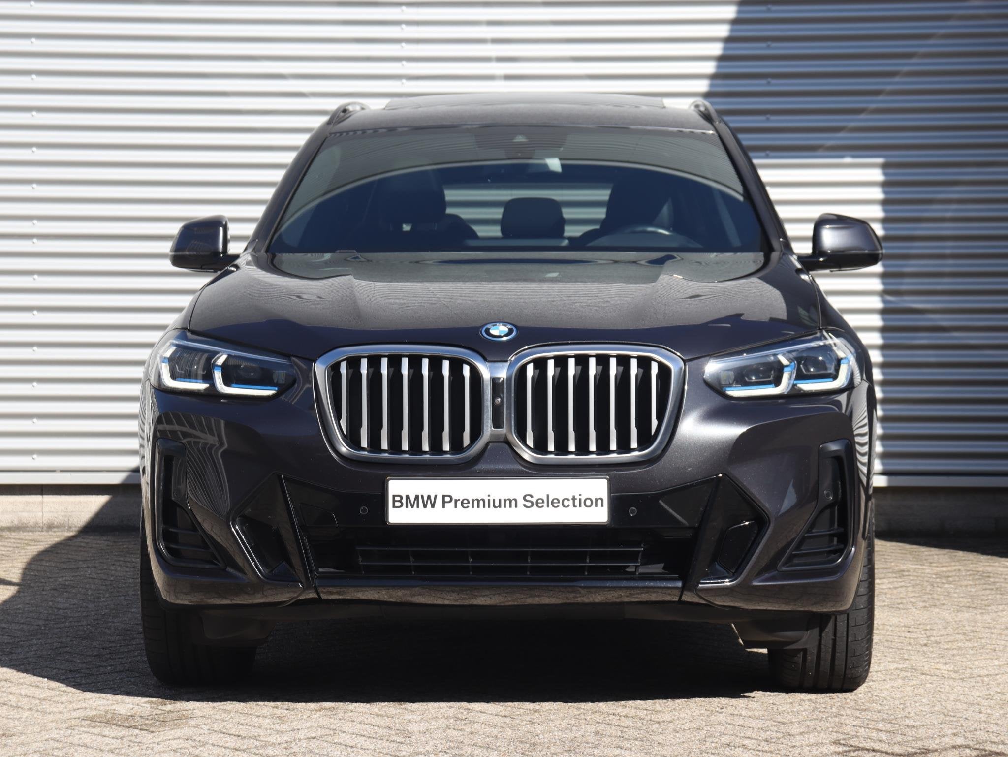BMW X3 xDrive30e | High Executive | M Sportpakket | Panodak, 1998 cc, Gebruikt, 4 cilinders, Open dak