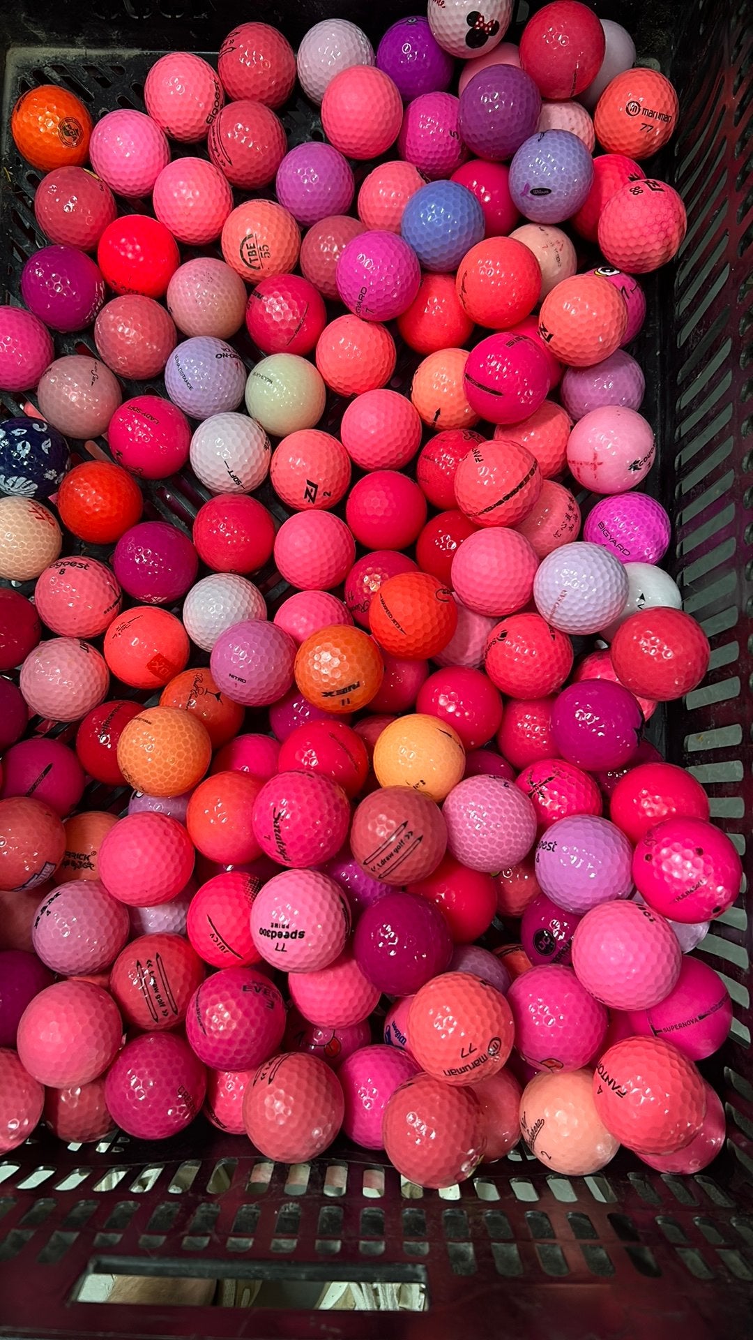 100 Stuks Roze Golfballen Mix, Sport en Fitness, Golf, Ophalen of Verzenden, Zo goed als nieuw, Bal(len)