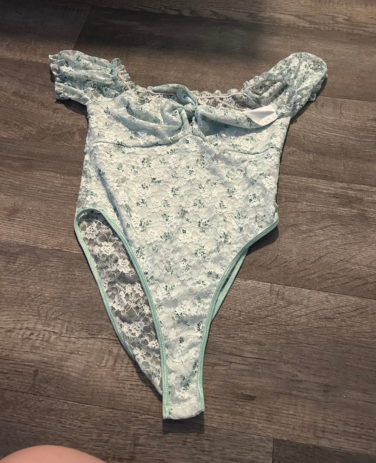 Shein body mintgroen, maat M, Ophalen of Verzenden, Groen, Body of Korset