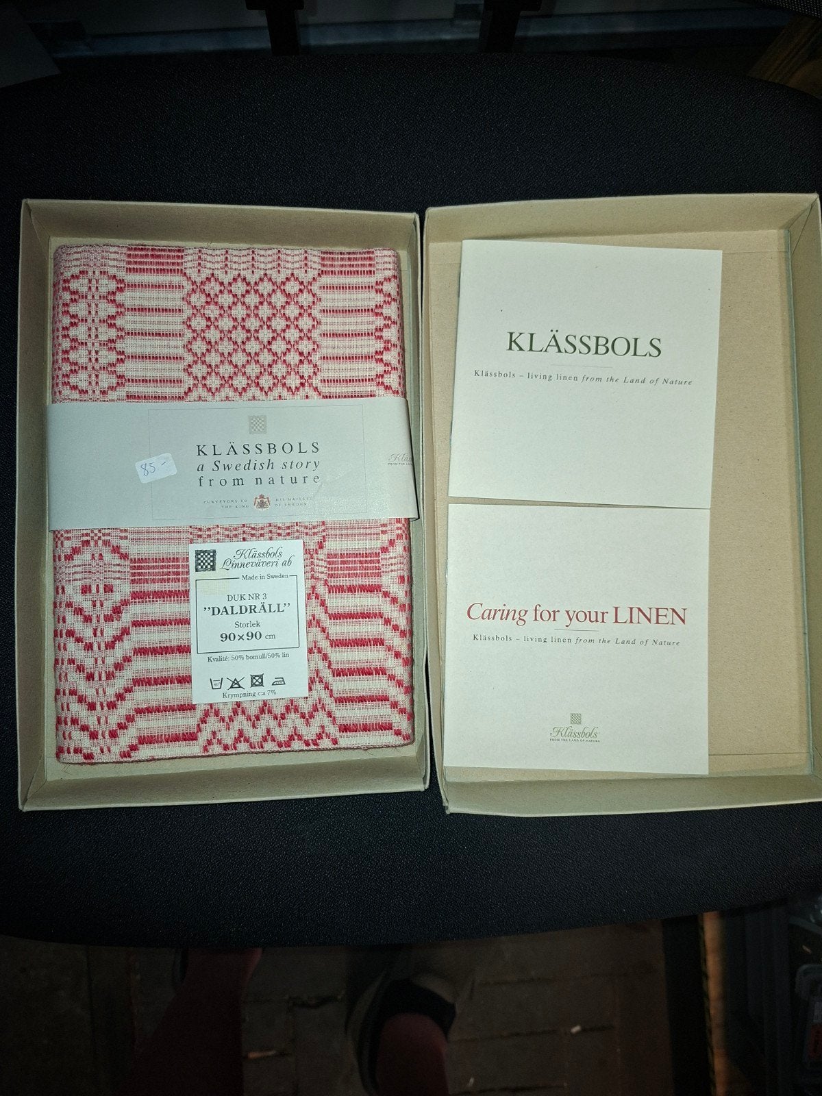 Klässbols DALDRÄLL Linnen Tafelkleed 90x90cm - Nieuw, Linnen, Nieuw, Ophalen of Verzenden, Rood