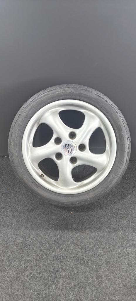 2 Porsche Boxster velgen met Banden - 17 inch, Auto-onderdelen, Banden en Velgen, Ophalen, Gebruikt, 255 mm, Banden en Velgen