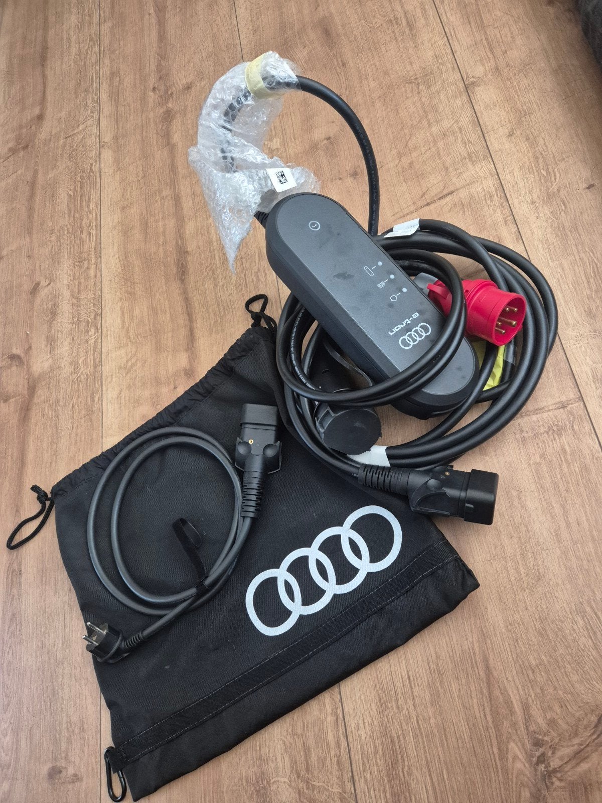 Audi e-tron auto oplader - Nieuw, Ophalen of Verzenden, Nieuw