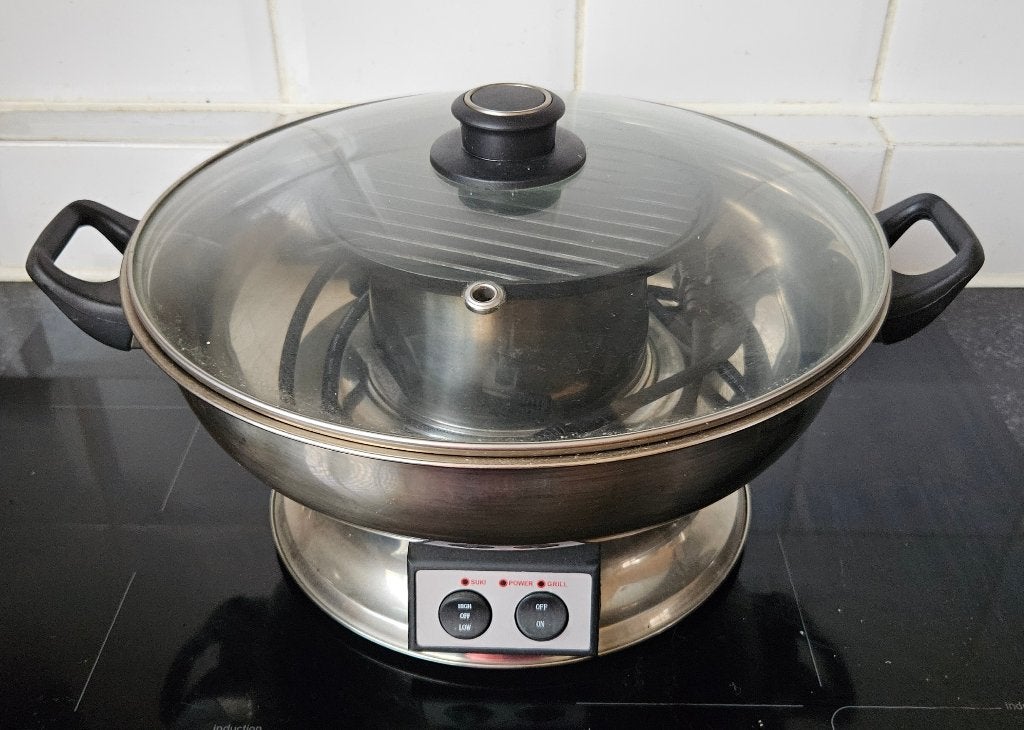 Elektrische hotpot met Koreaanse grillplaat, Ophalen, Zo goed als nieuw