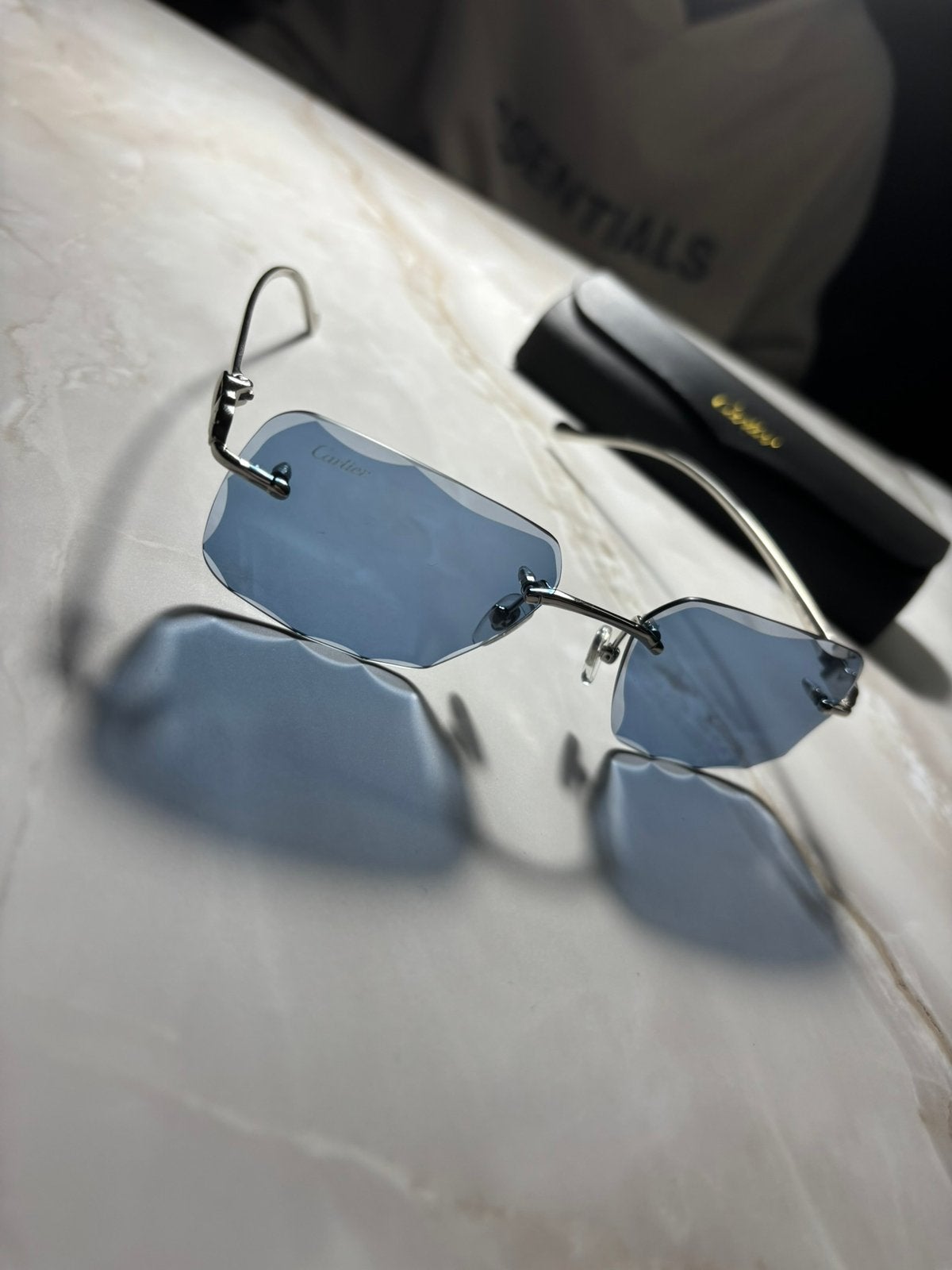 Cartier bril panthere blauw/doorzichtig, Sieraden, Tassen en Uiterlijk, Zonnebrillen en Brillen | Heren, Overige merken, Blauw
