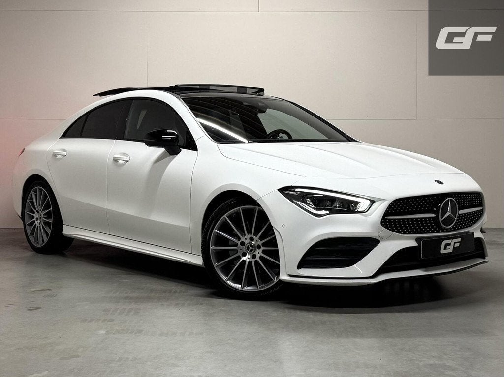Mercedes CLA-klasse 200 AMG Pano Sfeer Camera CarPlay Cruise, Auto's, Mercedes-Benz, CLA, Gebruikt, 4 cilinders, Met garantie (alle)