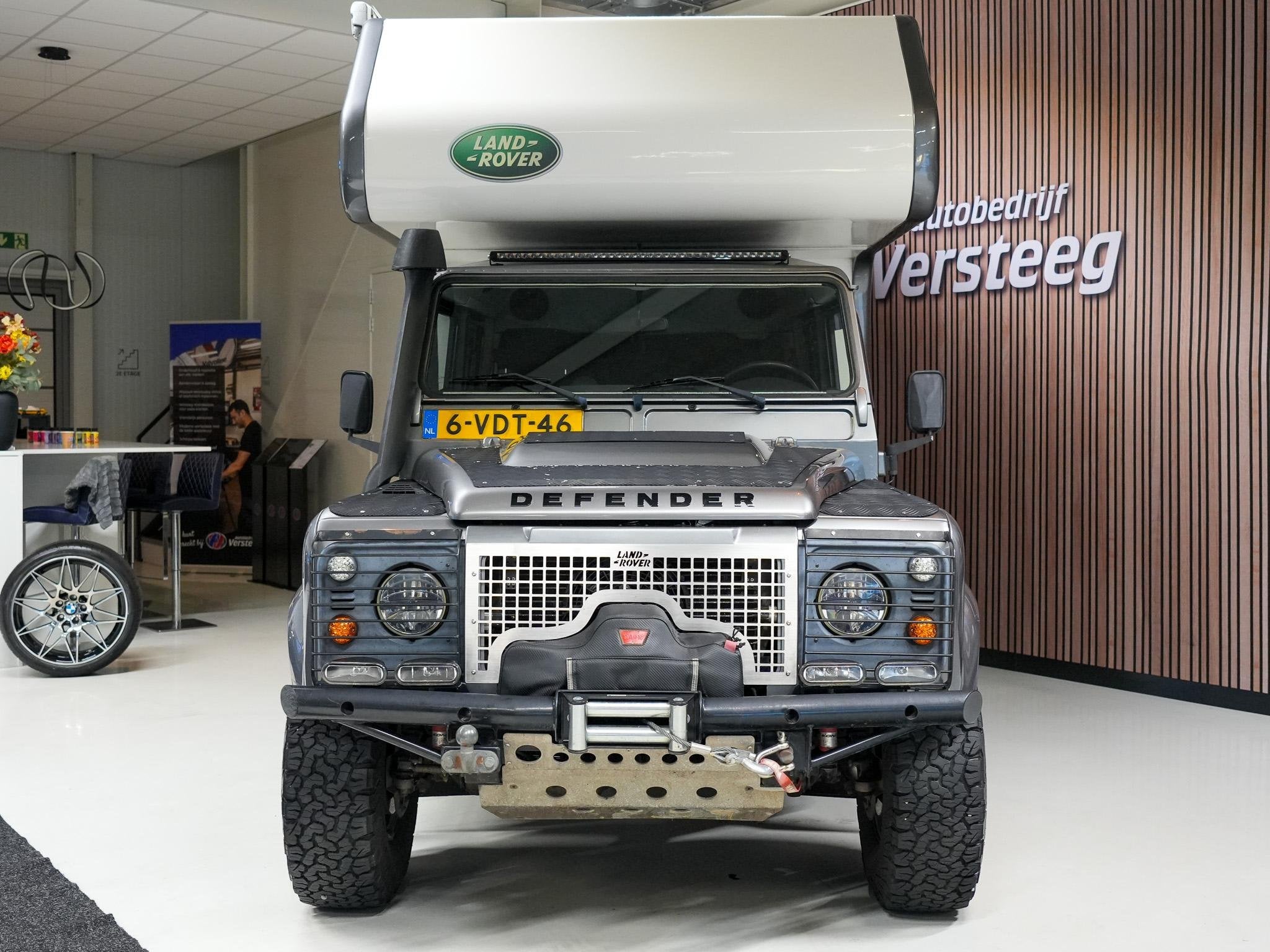 Land Rover Defender 2.4 TD 130" S Crew Cab, Auto's, Keurmerk '100% Onderhouden', Stof, Gebruikt, 4 cilinders