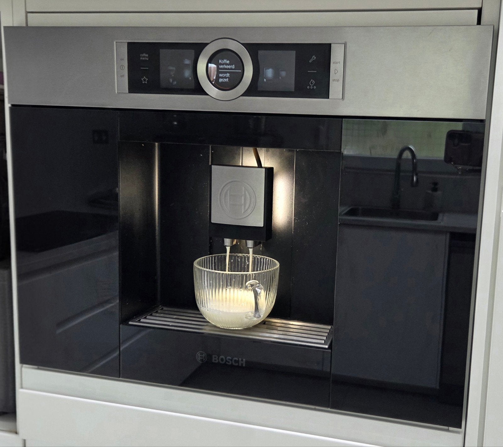 Bosch Inbouw Koffiemachine / Espressomachine - Bonen & Poede, Witgoed en Apparatuur, Koffiezetapparaten, Ophalen of Verzenden