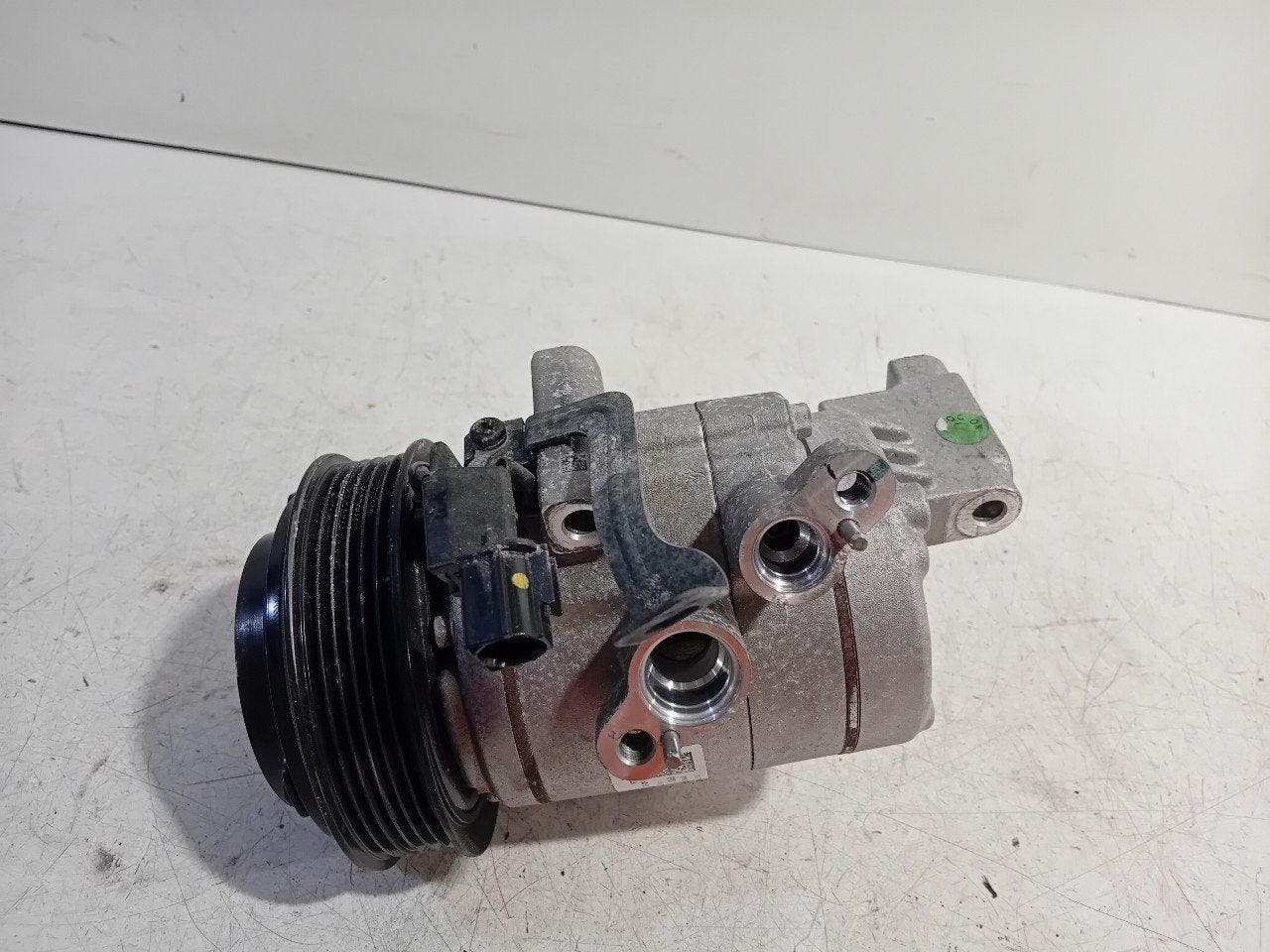 Airco pomp Hyundai i10, Onderdelen@venauto.nl, Van der Ven Autorecycling B.V., Gebruikt, Ettenseweg 76, 4706 PB Roosendaal, The Netherlands