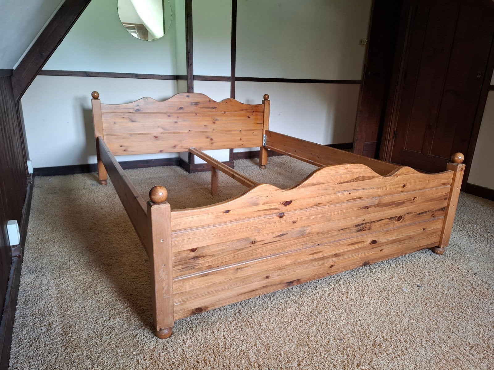 Gratis houten bed ombouw 160x200, Ophalen, Gebruikt, Bruin, Tweepersoons