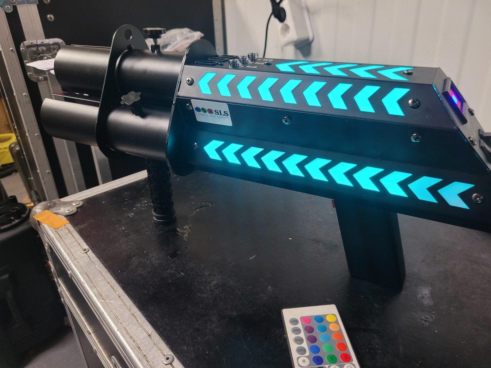 Confetti shooter handgun, Muziek en Instrumenten, Ophalen of Verzenden, Nieuw, Licht, Kleur