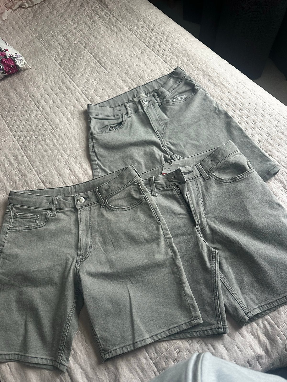 3 Ongedragen H&M korte broeken voor jongens, maten 158 & 164, Ophalen, Nieuw, Jongen, Broek
