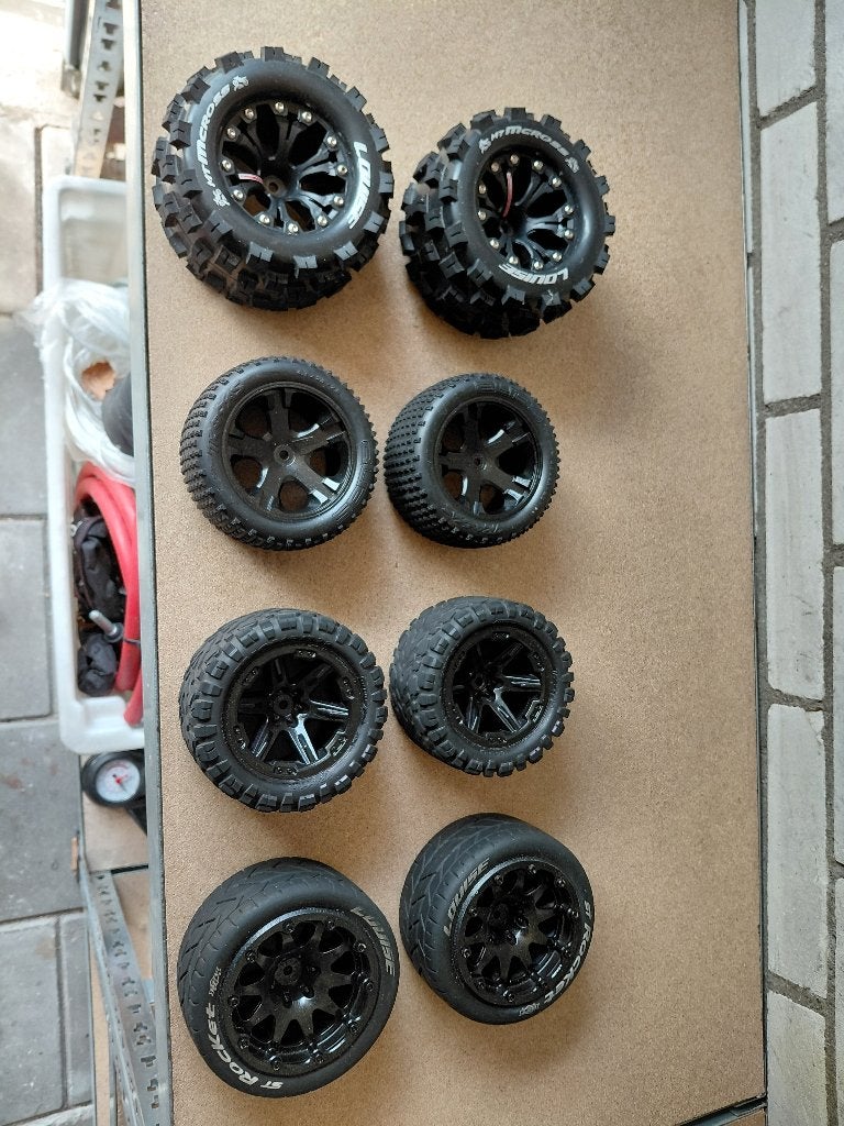 Rc tyres, Zo goed als nieuw, Schaal 1:10, Onderdeel, RTR (Ready to Run)