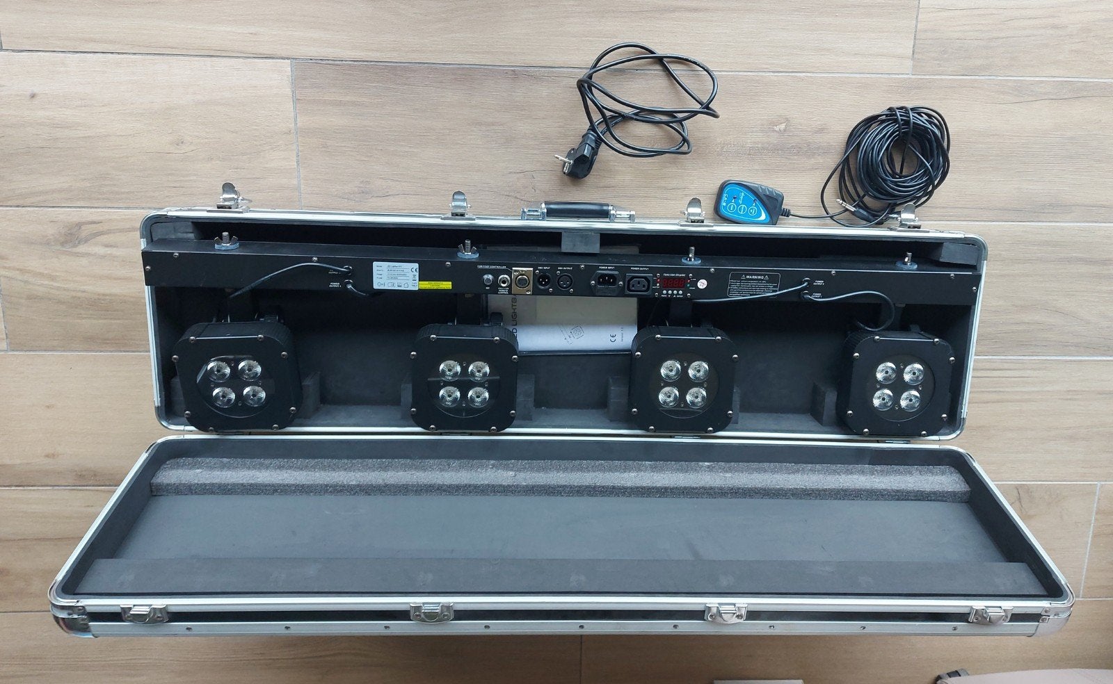 Jb 4-tc + jv case + dmx handcontroller, Ophalen, Zo goed als nieuw, Licht