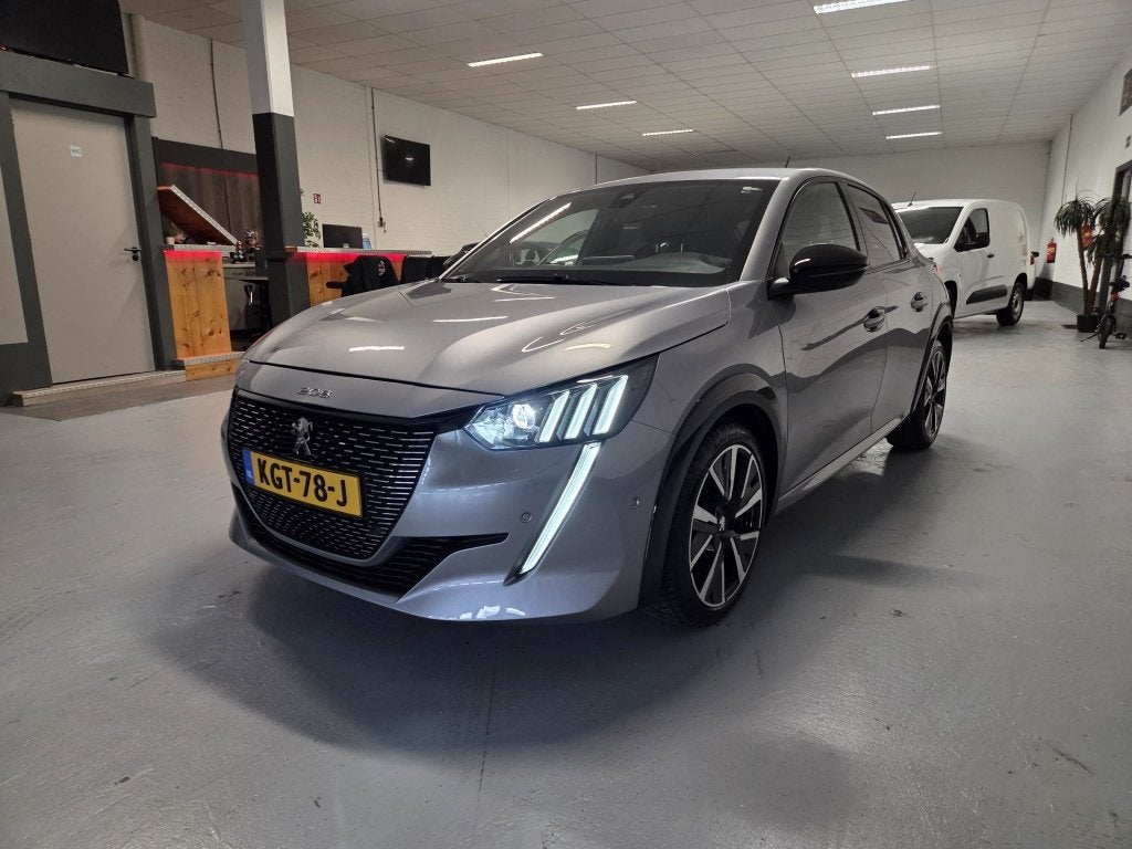 Peugeot 208 1.2 PureTech GT Pack, Auto's, Automaat, Dealer onderhouden, Gebruikt, Euro 6